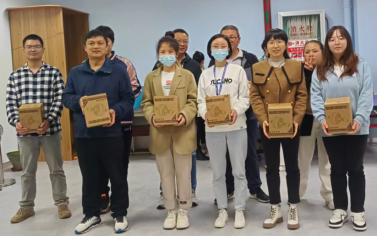 拔河比賽亞軍團(tuán)隊(duì) 拔河比賽亞軍團(tuán)隊(duì)